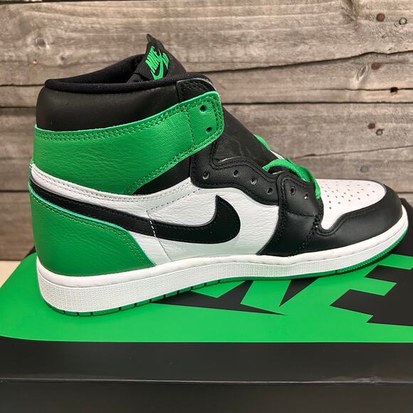Nike Air Jordan 1 Retro High OG Black Lucky Green Men Sz 8.5 - Picture 7 of 16